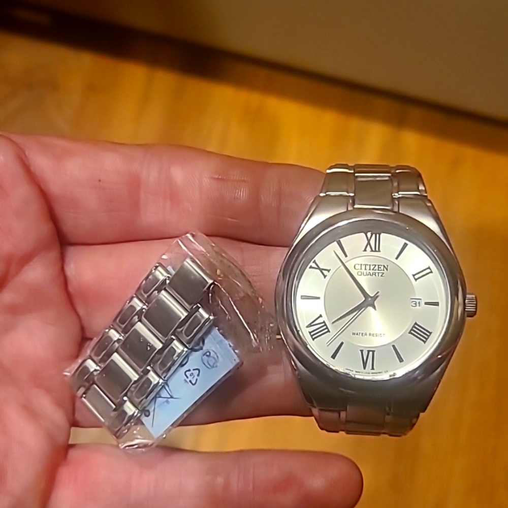 Citizen watch